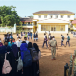 Kumpulan sayap kanan Hindu halang pelajar bertudung masuk sekolah
